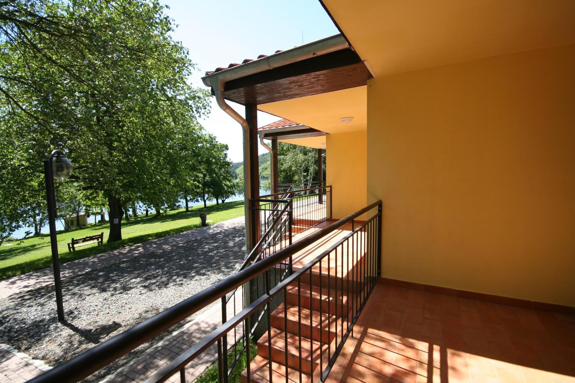 Resort Beach Nova Zivohost Krecovice Ngoại thất bức ảnh